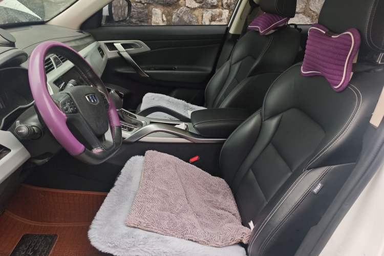 Used Geely Auto Emgrand X7 Sport 2016 1.8TD Automatic ZhiZun Version