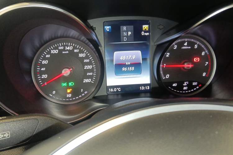 Used Mercedes-Benz C-Class 2018 C 200 L Sport Edition Instrument Cluster