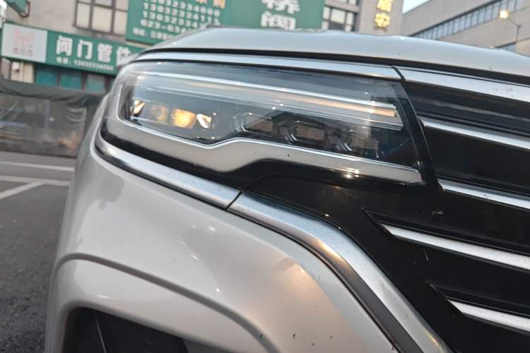 Used Roewe RX5 MAX 2019 300TGI Automatic Smart Cabin Flagship Edition