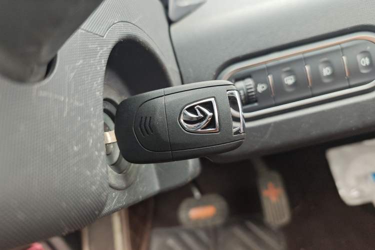 Used Baojun E100 2019 250KM Smart Drive Edition Vehicle Key