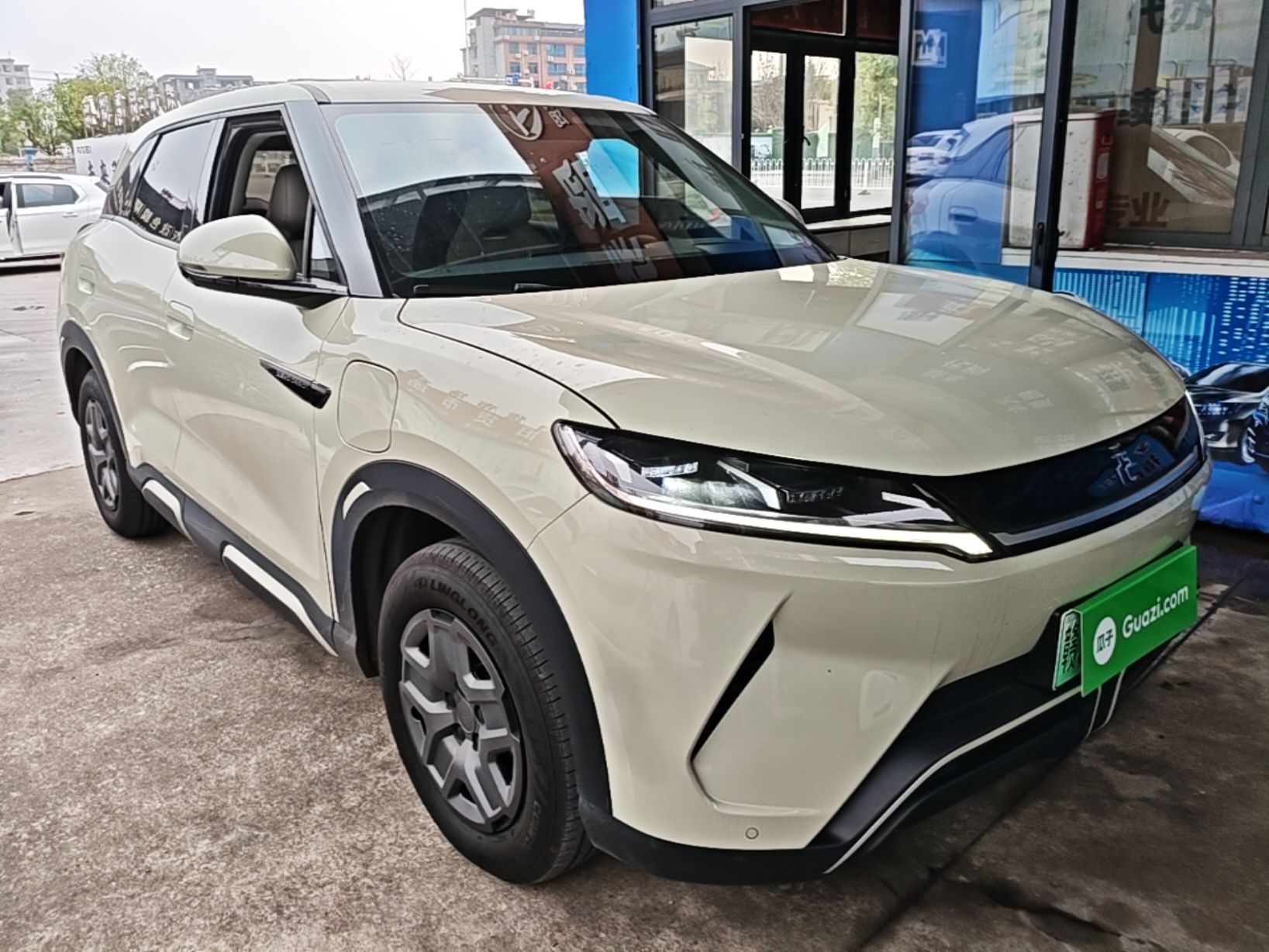 BYD Yuan UP 2024 401 km Active Version — снимка 3