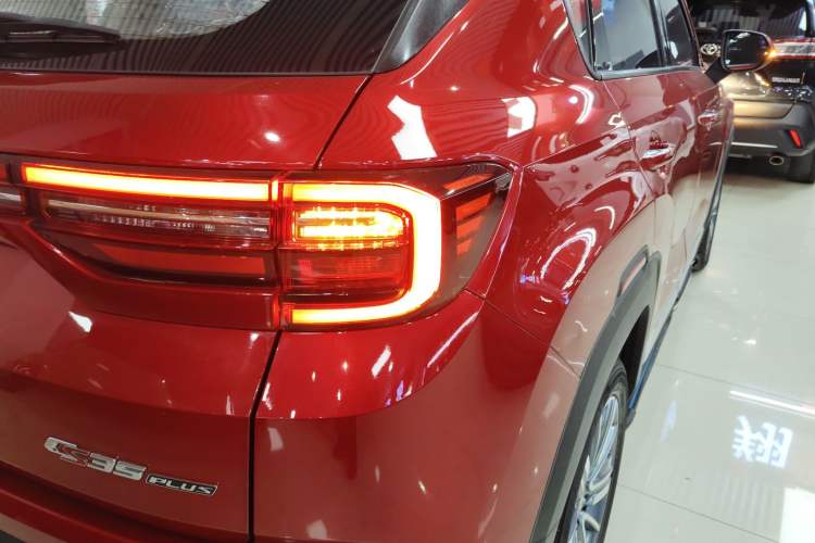 Used CHANGAN CS35PLUS 2018 1.6L Automatic Changlian Edition China V Standard