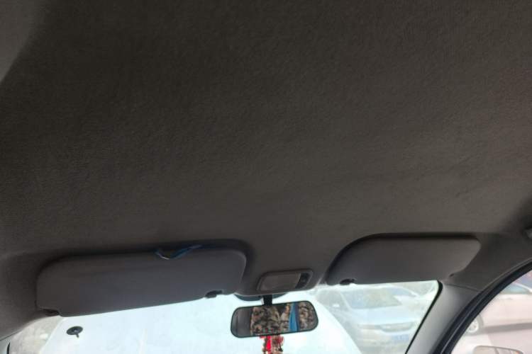 Used Wuling Rongguang V 2015 1.5L Base Version