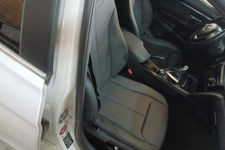 Used BMW 3 Series 2017 320Li Fashion Model
