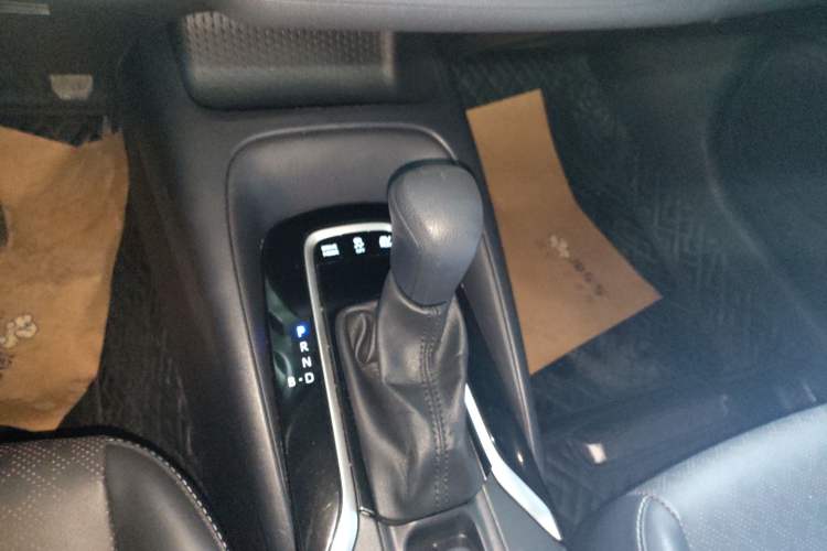 Used Toyota Corolla 2024 1.8L Smart Electric Hybrid Dual-Engine Elite Edition Gear Lever