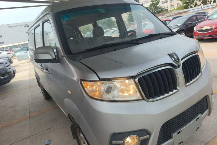 Used Jinbei Hiace X30 2013 1.3L Standard Version