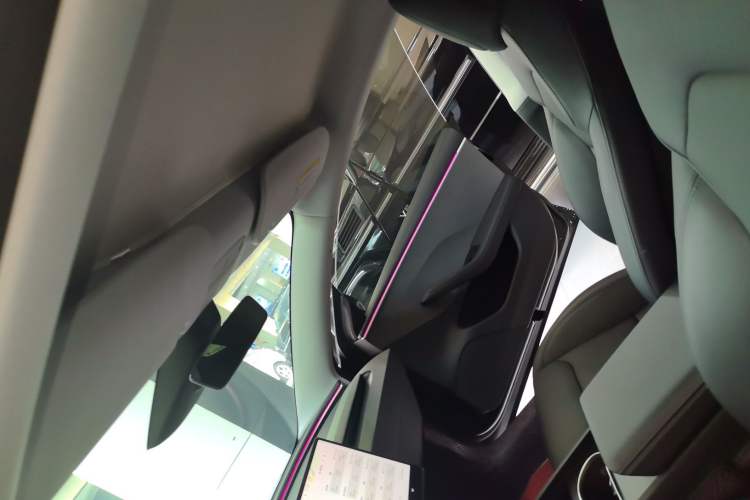 Used Tesla Model 3 2023 Rear-Wheel-Drive Version
