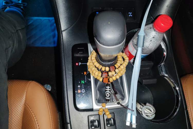 Used Toyota Highlander 2018 2.0T Four-Wheel Drive Knight Edition 7 Seats China VI Standard