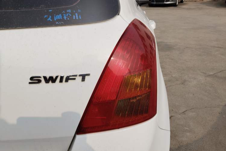 Used Suzuki Swift 2014 1.3L Manual Standard Edition
