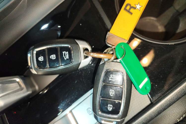 Used Hyundai Elantra 2023 1.5L CVT GLX Elite Edition
