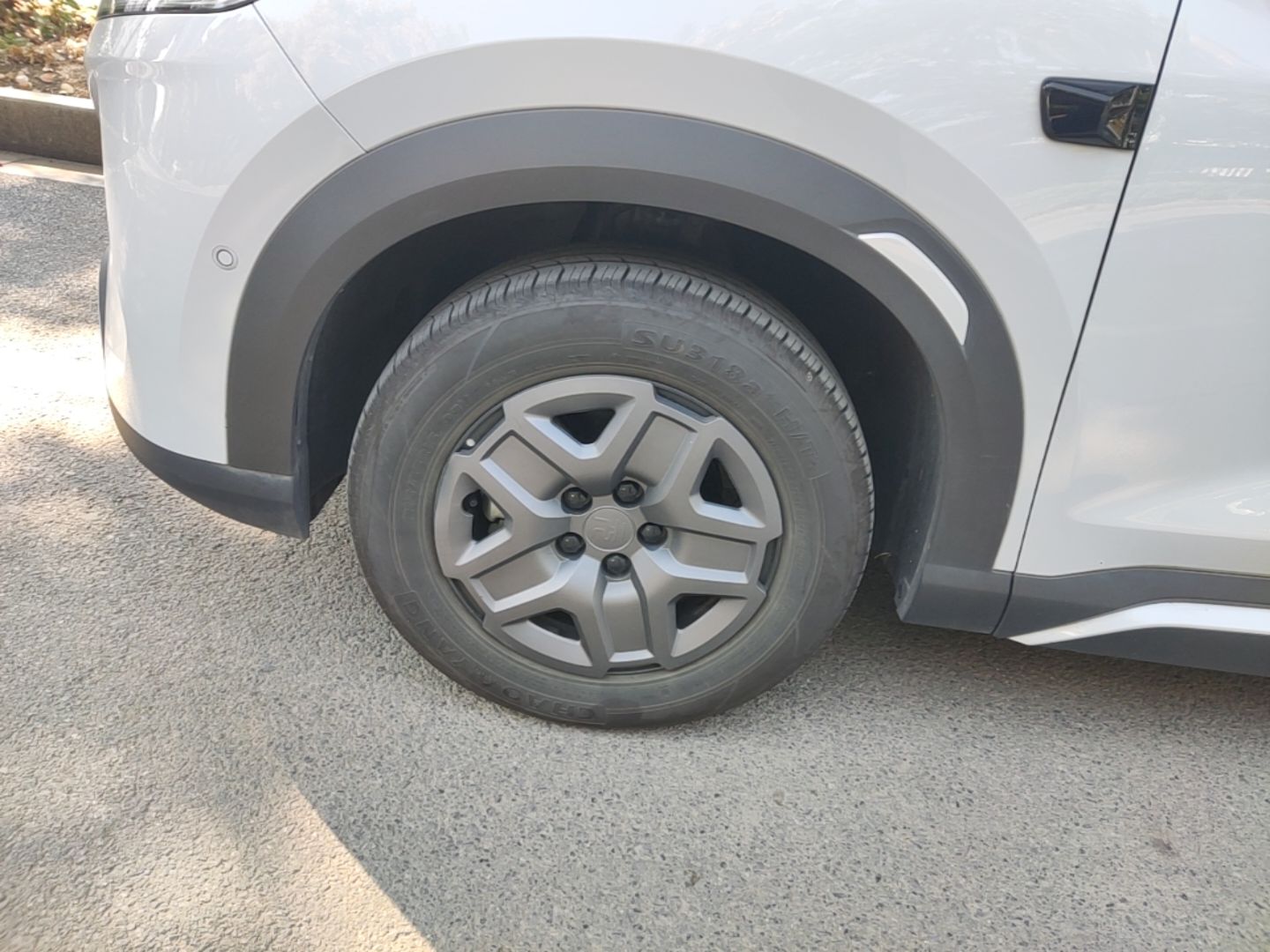 BYD Yuan UP 2025 Intelligent Driving Version 401 KM Dynamic Edition — снимка 10