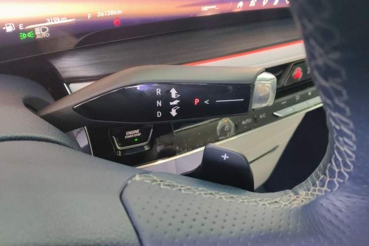 Used Buick Century 2023 2.0T Six-Seater Yinshi Edition