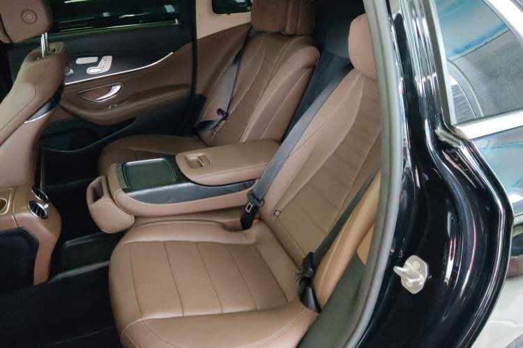 Used Mercedes-Benz E-Class 2019 Restyled E 300 L Sport Luxury Edition
