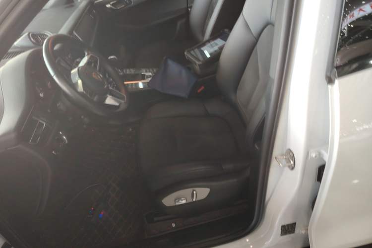 Used Porsche Macan 2021 Macan 2.0T