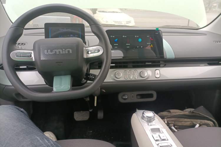 Used CHANGAN NEVO Lumin 2025 205 km Xiangqin Version