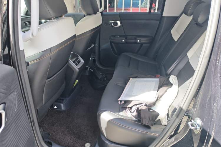 Used BAIC Off-Road BJ30 2024 1.5T Magic Electric Drive Advanced Version Left Rear Seat