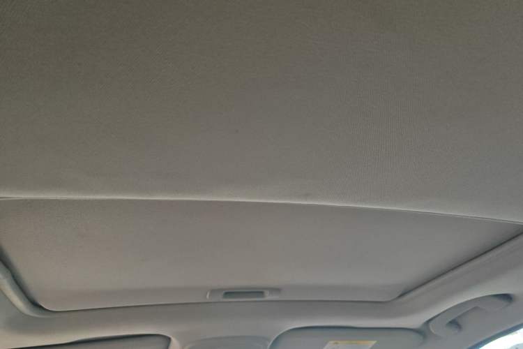 Used Citroen C4L 2014 1.6THP Intelligent Drive Automatic Dynamic Model Headliner