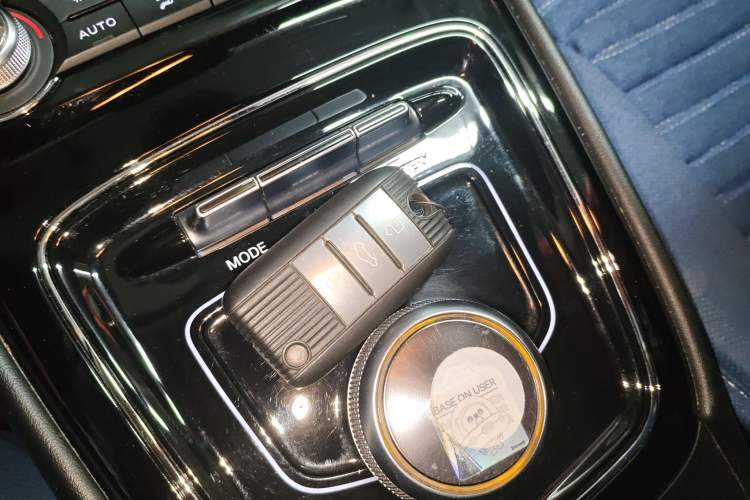 Used Roewe Ei5 2019 Smart Connect Supreme Edition Interior 1