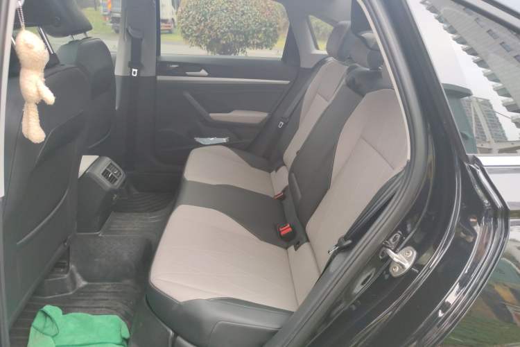 Used Volkswagen Lavida 2023 1.5L Automatic 5 Million Edition Left Rear Seat