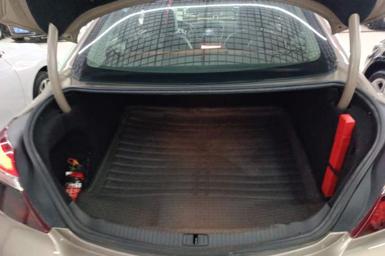 Used Buick Regal 2015 1.6T Elite Tech Model Trunk