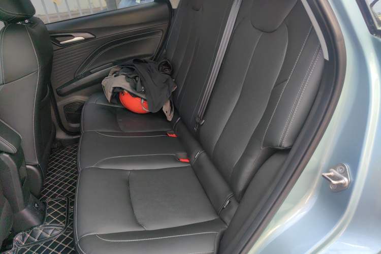 Used NETA V 2022 Chao 400 Lite Left Rear Seat