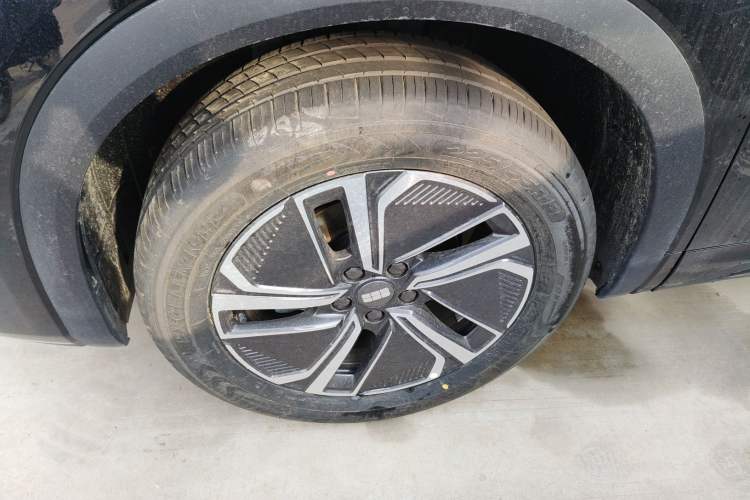 Used Geely Galaxy Galaxy Xingjian 7 EM-i 2025 55 km Launch Edition