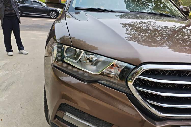 Used Haval H6 Coupe 2016 Blue Label 1.5T Manual Two-Wheel Drive Urban Model