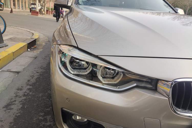 Used BMW 3 Series 2017 320Li Fashion Model
