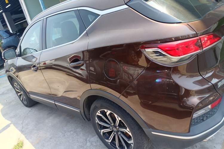 Used Soueast DX7 2020 Xingyue 1.5T DCT Luxury Sunroof Edition