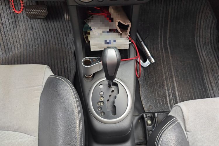 Used Suzuki Swift 2011 1.5L Automatic Sport Edition Gear Lever