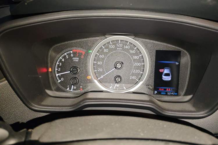 Used Toyota Levin 2019 185T CVT Luxury Edition China VI Standard
