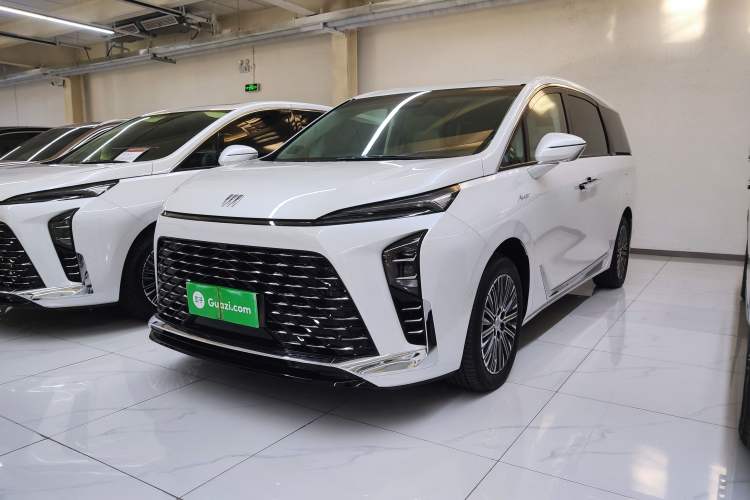 Used Buick GL8 New Energy 2024 Lu Zun Luxury Edition 6-Seater