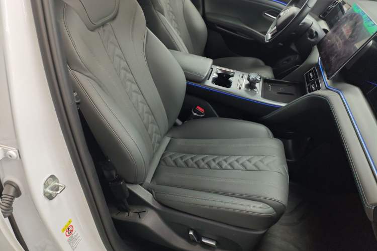 Used BYD Song L DM-i 2025 Intelligent Driving Version 160 km Beyond-Range Type