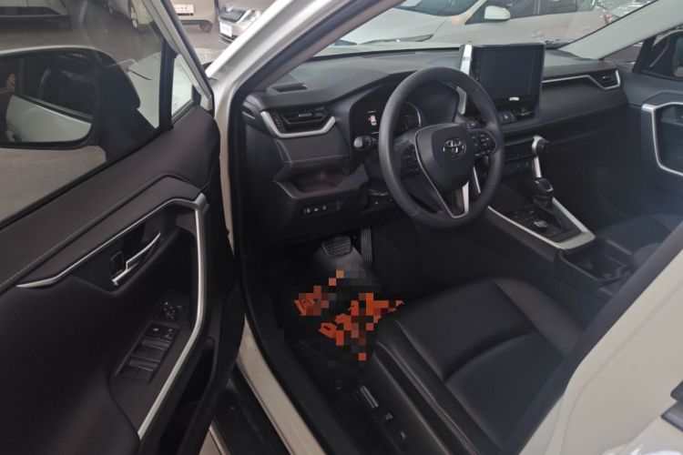 Used Toyota RAV4 2020 2.0L CVT Four-Wheel Drive Prestige Edition
