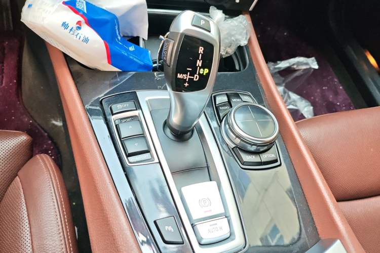 Used BMW 5 Series GT 2013 535i Elegant Edition