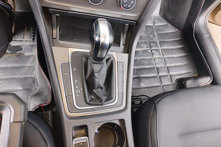 Used Volkswagen Golf 2015 1.4TSI Automatic Comfort Model