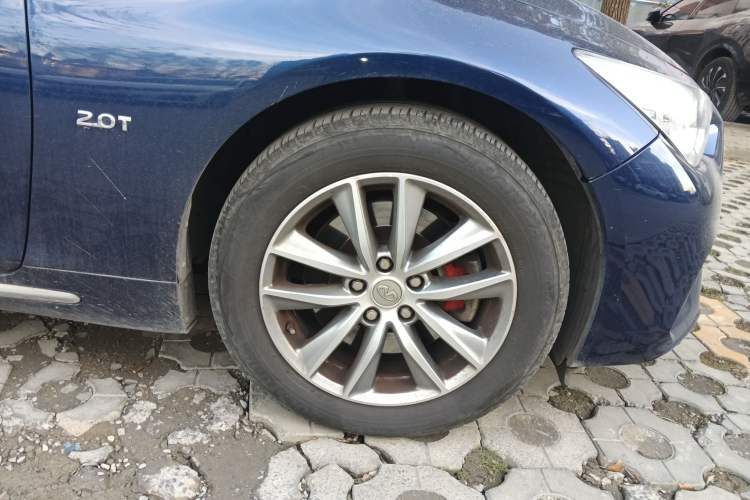 Used Infiniti Q50L 2018 2.0T Comfort Edition China VI Standard