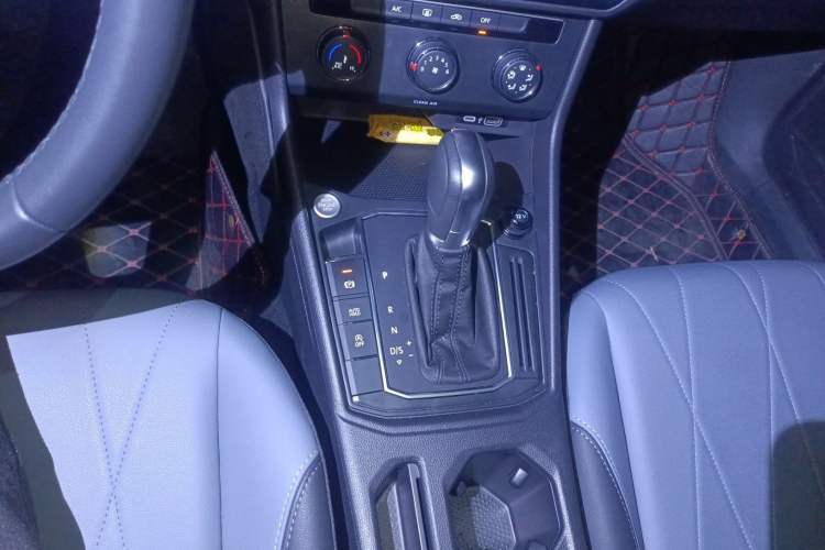 Used Volkswagen Lavida 2024 1.5L Automatic Starry Sky 5 Million Edition