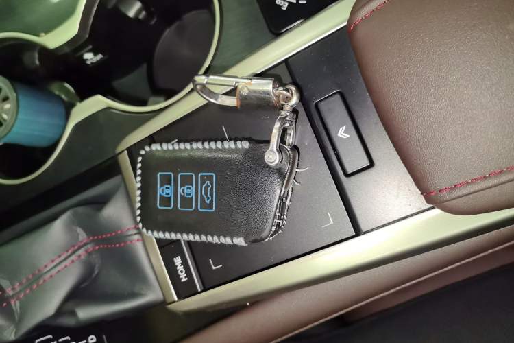 Used Lexus RX 2020 Facelifted 300 4x4 Elegant Edition