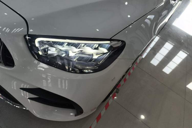 Used Mercedes-Benz E-Class 2023 E 260 Coupe
