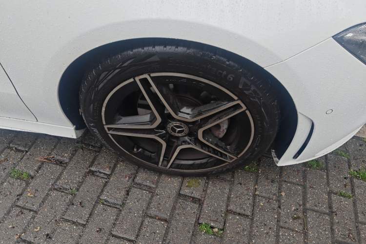 Used Mercedes-Benz CLA 2022 Refreshed CLA 200 4MATIC
