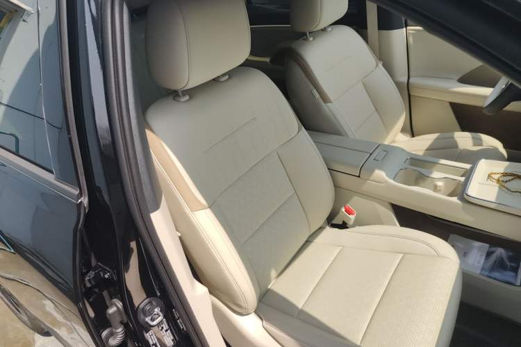 Used Toyota BZ 3X 2025 520 Pro Right Front Seat