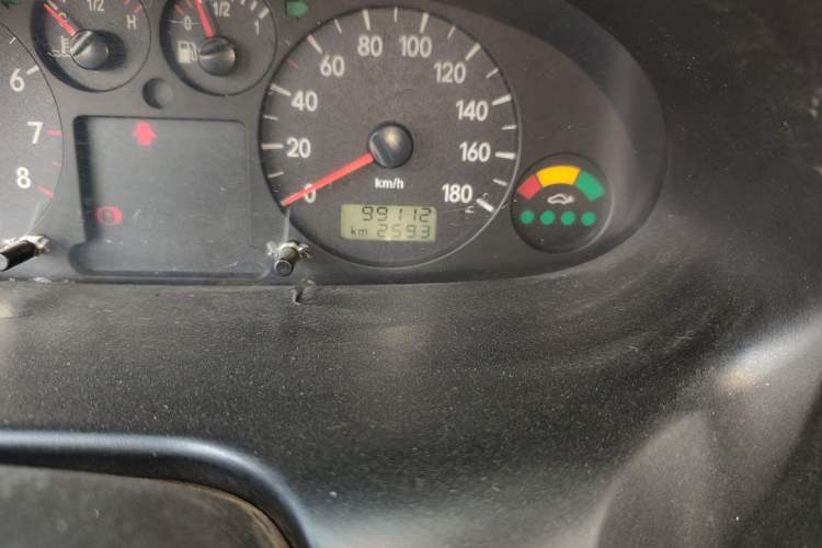 Used JAC Group Refine 2015 2.0L Shuttle Gasoline Long-Wheelbase Comfort Version HFC4GA3-3D
