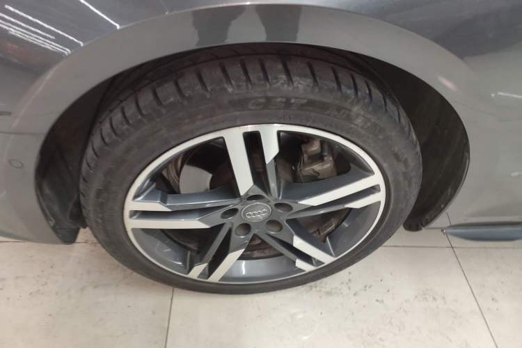 Used Audi A4L 2020 40 TFSI Luxury Dynamic Model