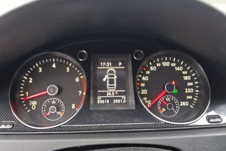 Used Volkswagen Magotan 2015 1.8TSI Luxury Model Instrument Cluster