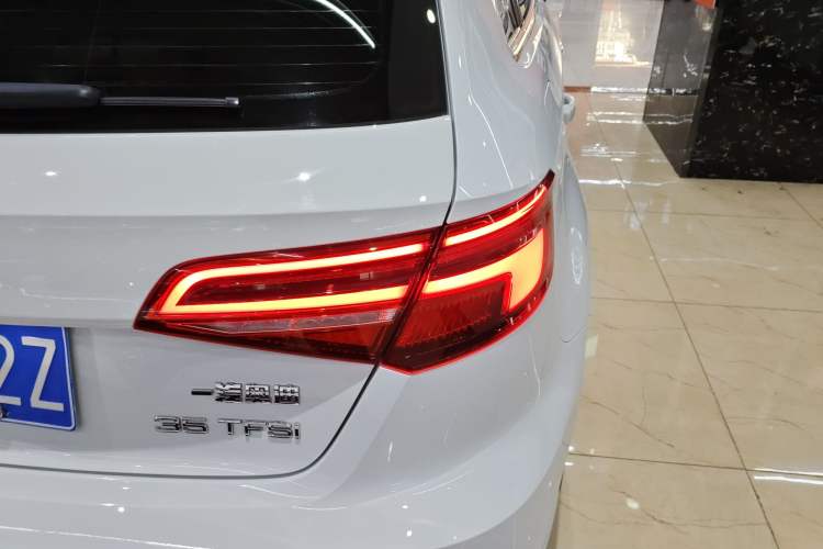 Used Audi A3 2020 Sportback 35 TFSI Fashion Edition China VI Emission Standard