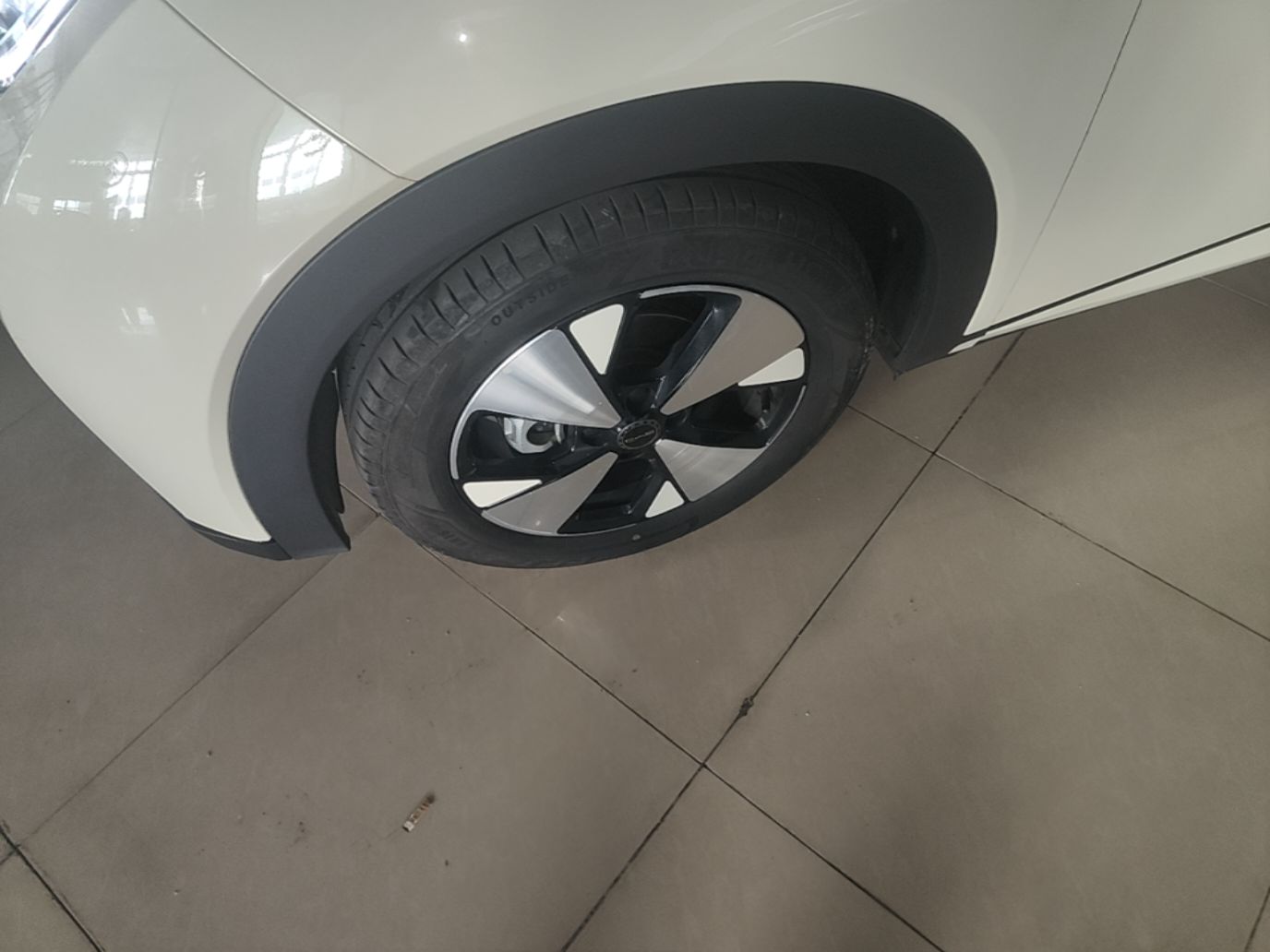 BYD Dolphin 2023 420 km Fashion Edition — снимка 10