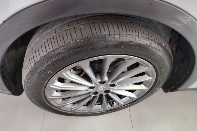 Used Leapmotor C11 2024 Range-Extended 300 Luxury Edition