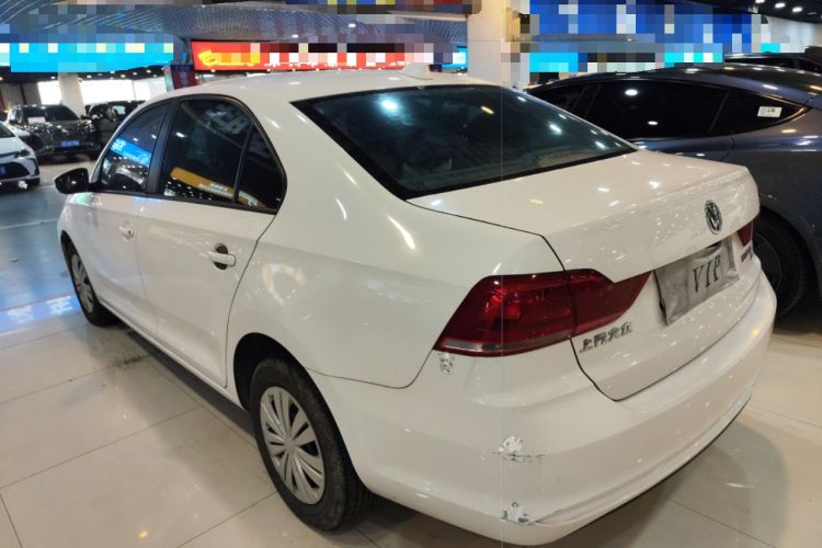 Used Volkswagen Santana 2016 1.6L Automatic Fashion Edition
