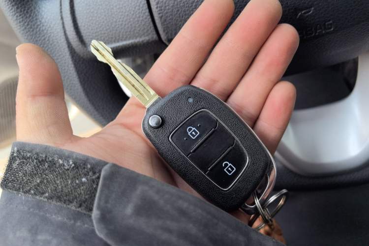 Used Hyundai Verna (older generation) 2020 1.4L Manual GL Refreshed Edition
